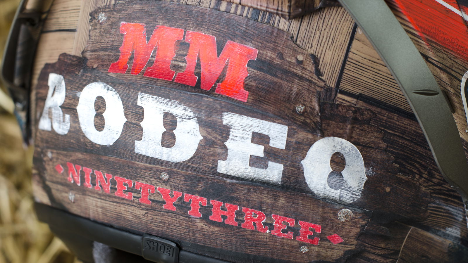 Video: Helm 'Rodeo' khusus untuk Marquez di Texas